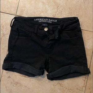 American eagle woman’s shorts size 2 black